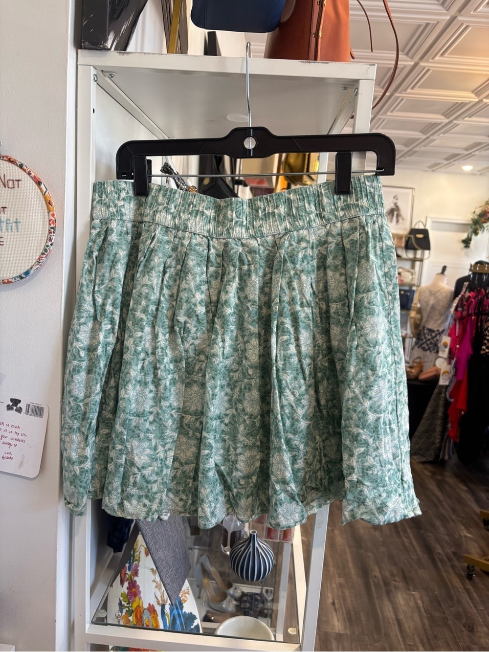 American Eagle Outfitters Green Floral Pleated Mini Skirt